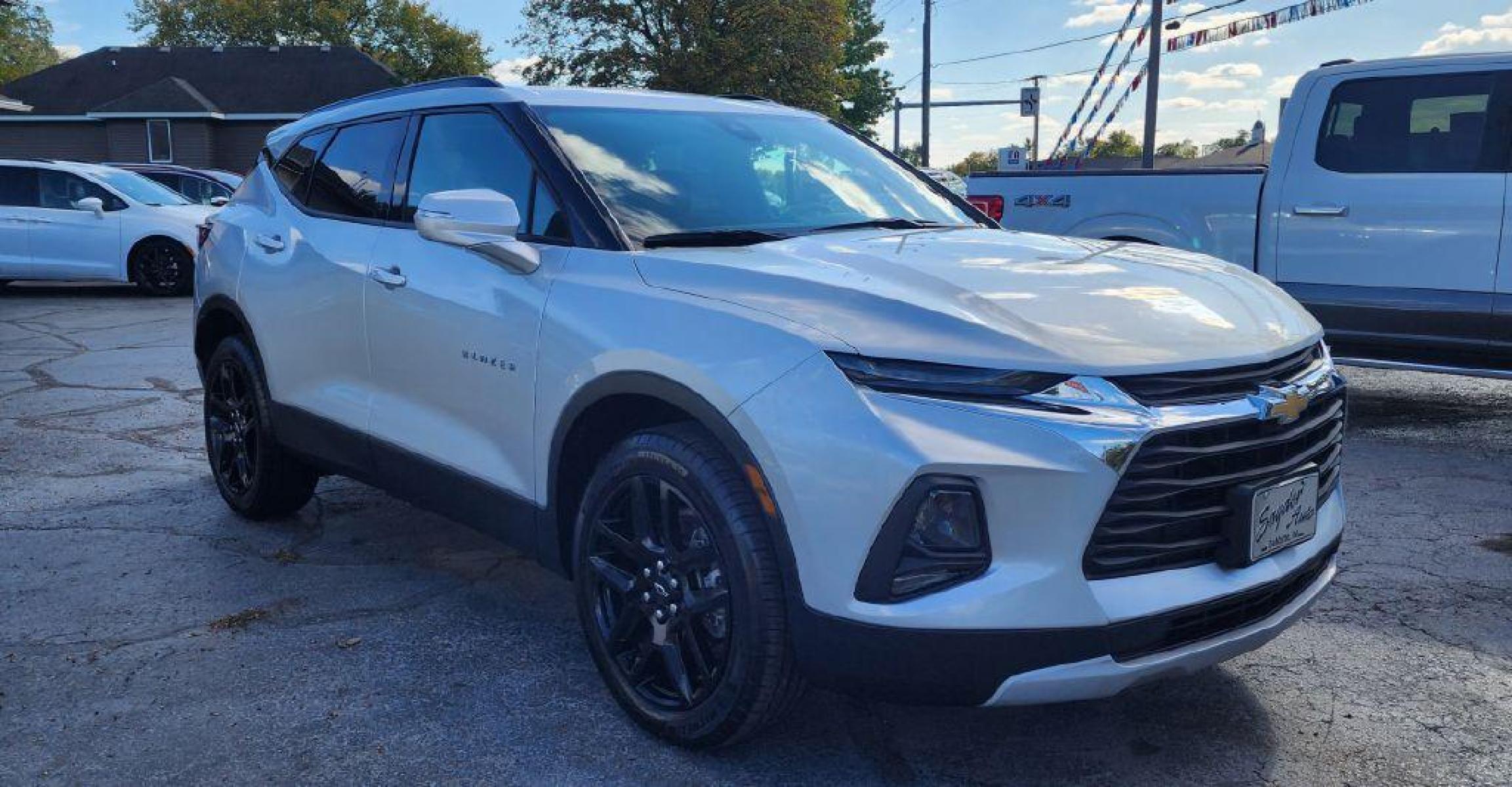 2022 SILVER CHEVROLET BLAZER 2LT - AWD (3GNKBHR44NS) with an 2.0L engine, Automatic transmission, located at 101 S. Halleck St., DeMotte, 46310, (219) 987-2922, 41.202343, -87.198189 - Photo #1