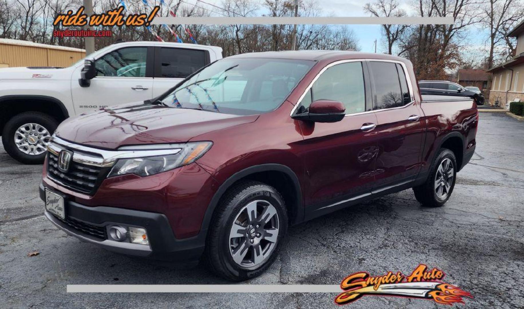 2018 BURGUN /Beige HONDA RIDGELINE RTL - AWD (5FPYK3F71JB) with an 3.5L engine, Automatic transmission, located at 101 S. Halleck St., DeMotte, 46310, (219) 987-2922, 41.202343, -87.198189 - Photo#0