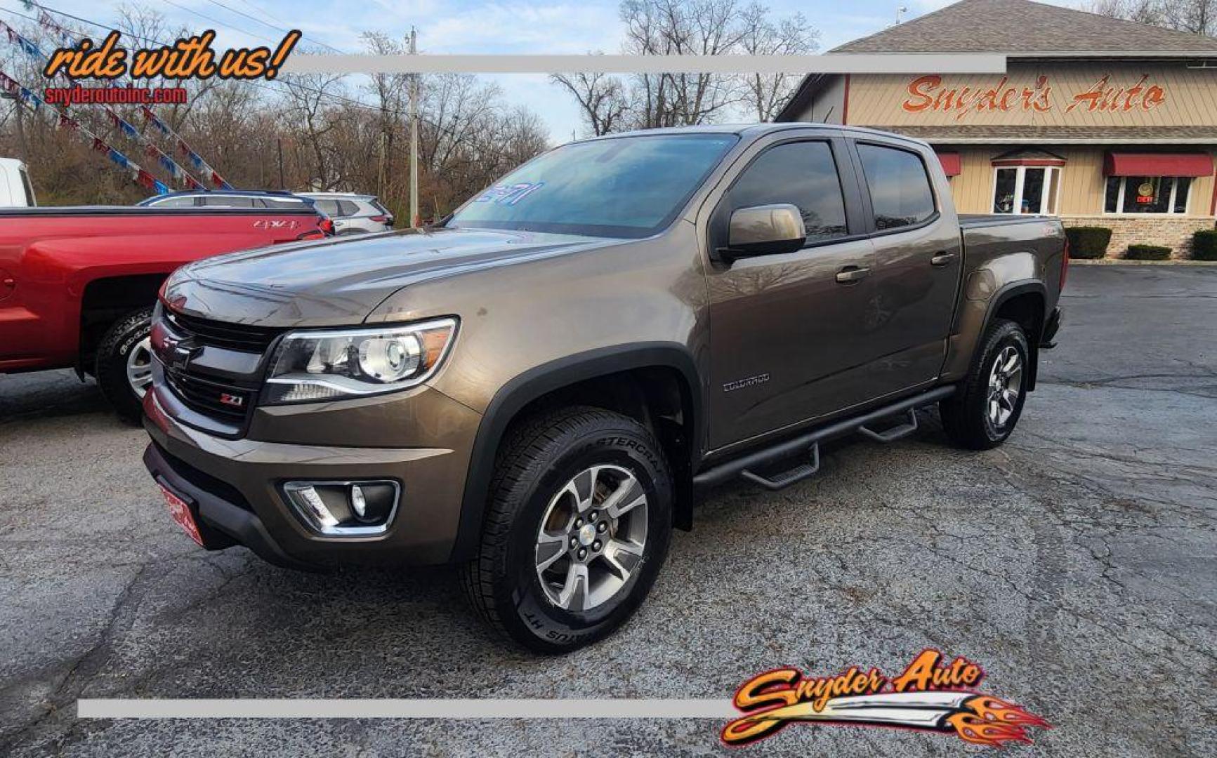 2016 BRONZE CHEVROLET COLORADO Z71 - 4WD (1GCGTDE36G1) with an 3.6L engine, Automatic transmission, located at 101 S. Halleck St., DeMotte, 46310, (219) 987-2922, 41.202343, -87.198189 - Photo#1