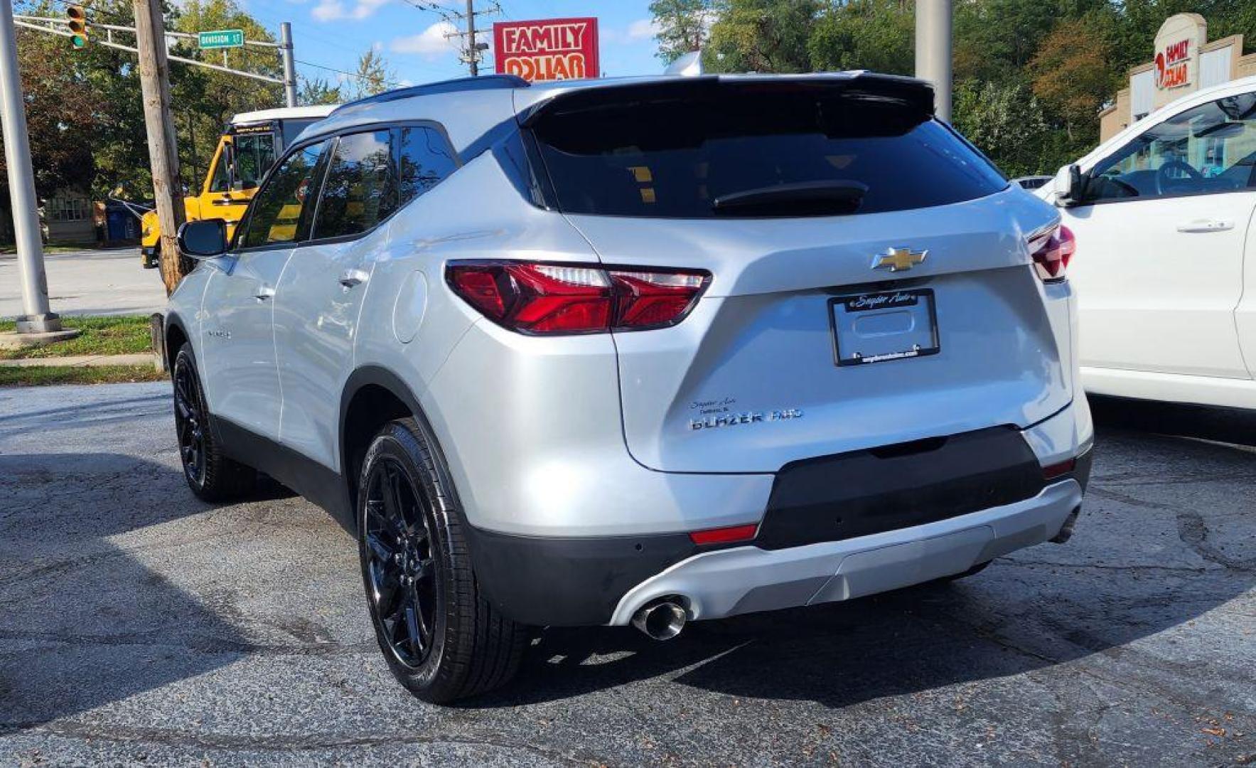 2022 SILVER CHEVROLET BLAZER 2LT - AWD (3GNKBHR44NS) with an 2.0L engine, Automatic transmission, located at 101 S. Halleck St., DeMotte, 46310, (219) 987-2922, 41.202343, -87.198189 - Photo#2