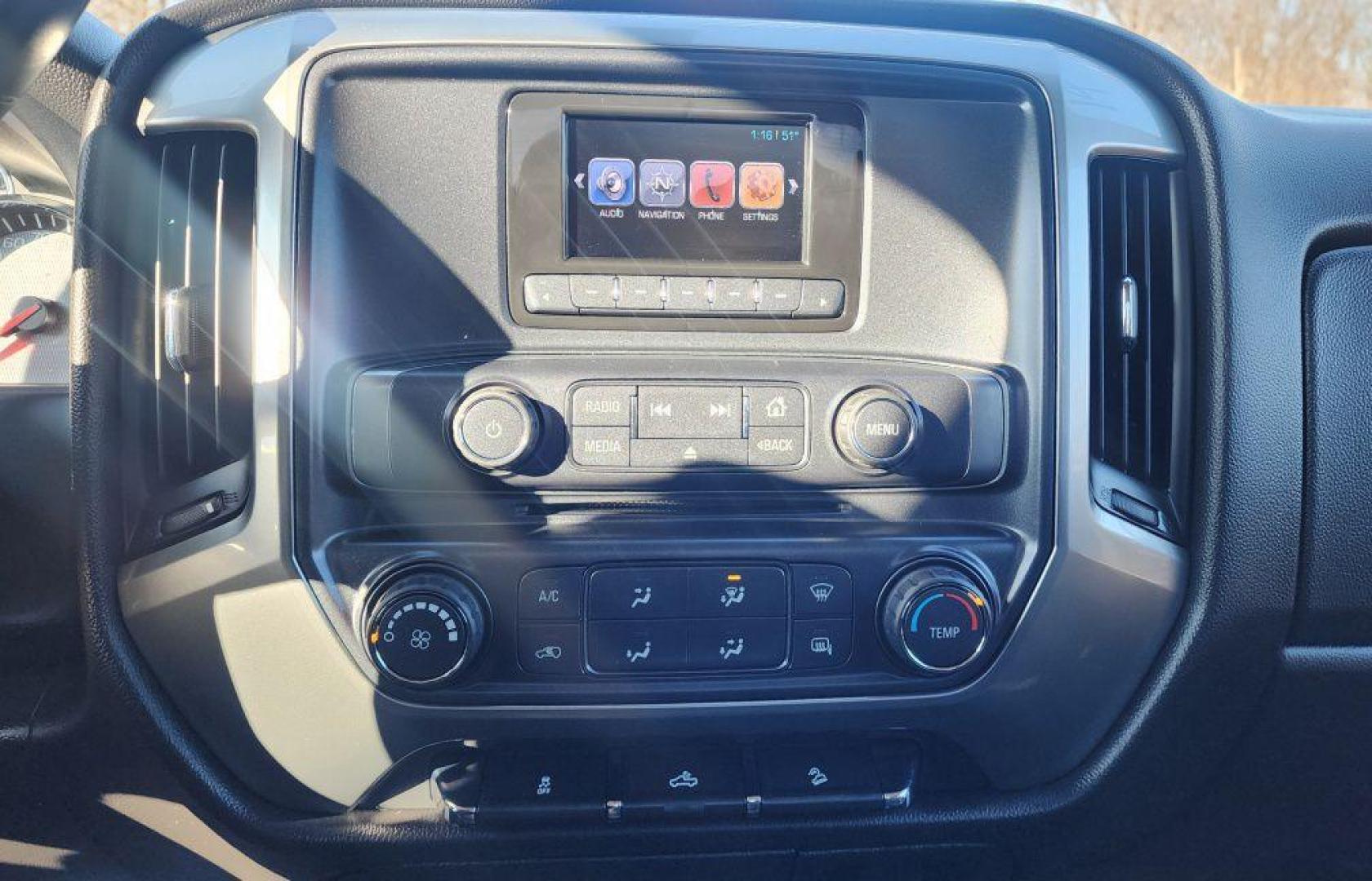 2014 BRONZE CHEVROLET SILVERADO 1500 LT (1GCNKREC2EZ) with an 5.3L engine, Automatic transmission, located at 101 S. Halleck St., DeMotte, 46310, (219) 987-2922, 41.202343, -87.198189 - Photo#10