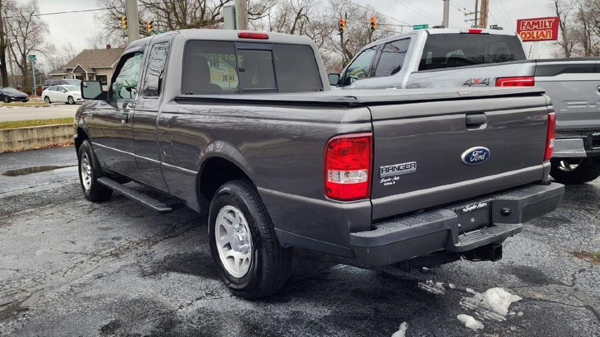 2011 GRAY FORD RANGER SUPER CAB - RWD (1FTKR1EDXBP) with an 2.3L engine, Automatic transmission, located at 101 S. Halleck St., DeMotte, 46310, (219) 987-2922, 41.202343, -87.198189 - Photo#3