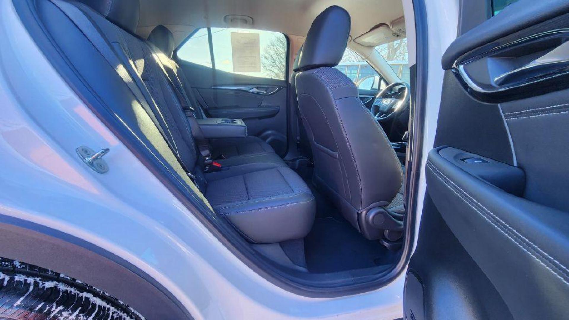 2023 WHITE BUICK ENVISION PREFERRED - AWD (LRBFZMR48PD) with an 2.0L engine, Automatic transmission, located at 101 S. Halleck St., DeMotte, 46310, (219) 987-2922, 41.202343, -87.198189 - Photo#9