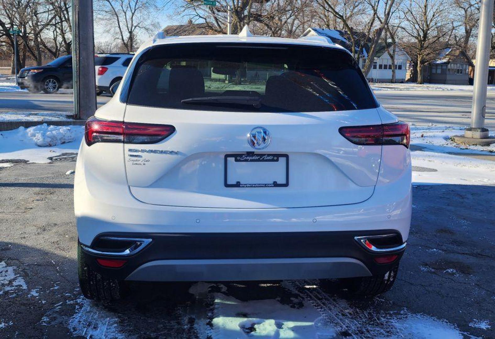 2023 WHITE BUICK ENVISION PREFERRED - AWD (LRBFZMR48PD) with an 2.0L engine, Automatic transmission, located at 101 S. Halleck St., DeMotte, 46310, (219) 987-2922, 41.202343, -87.198189 - Photo#4