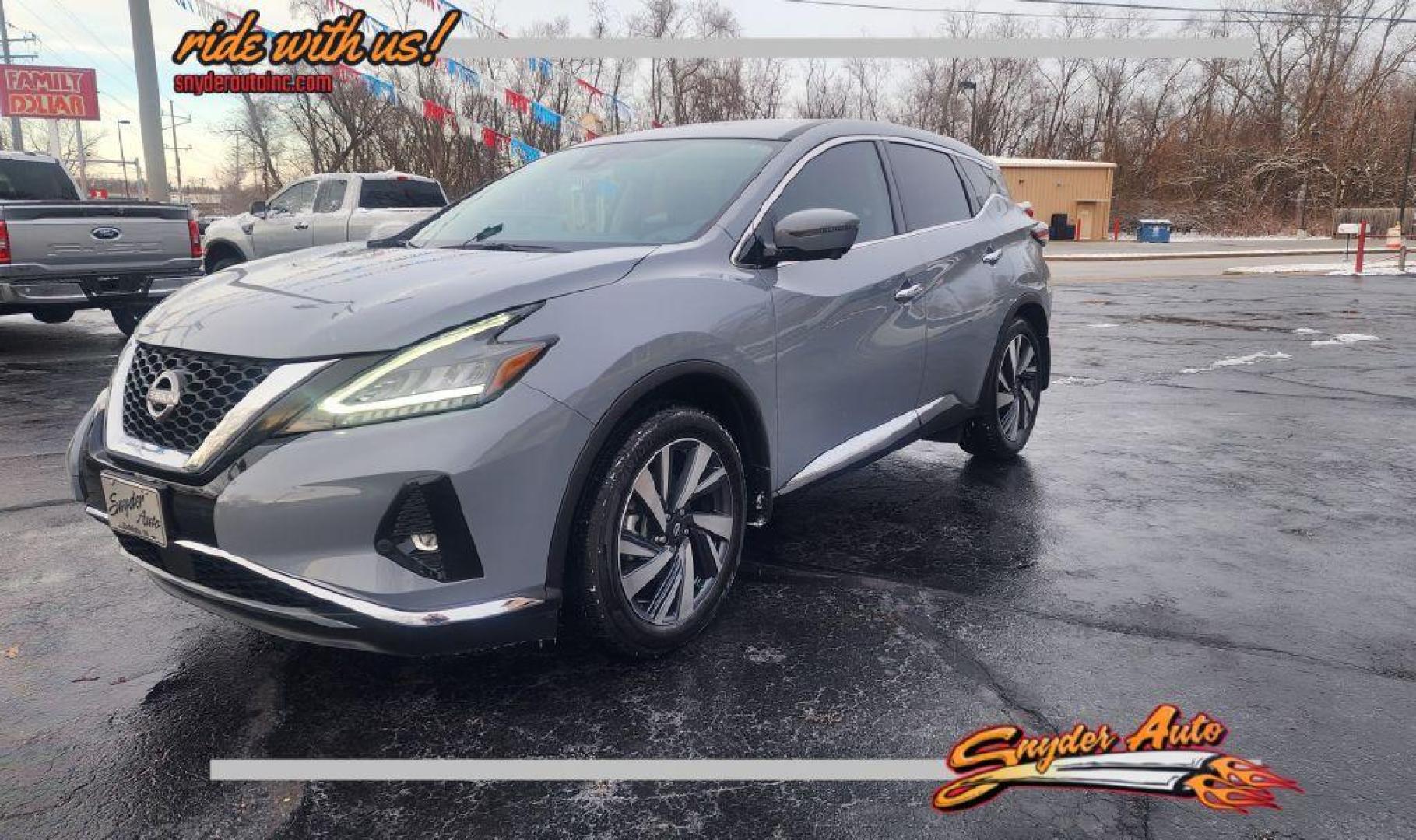 2023 GRAY NISSAN MURANO SL - AWD (5N1AZ2CS4PC) with an 3.5L engine, Automatic transmission, located at 101 S. Halleck St., DeMotte, 46310, (219) 987-2922, 41.202343, -87.198189 - Photo#0