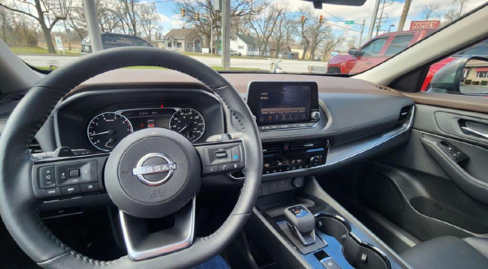 2023 GRAY NISSAN ROGUE SV - AWD (5N1BT3BB7PC) with an 1.5L engine, Automatic transmission, located at 101 S. Halleck St., DeMotte, 46310, (219) 987-2922, 41.202343, -87.198189 - Photo#10