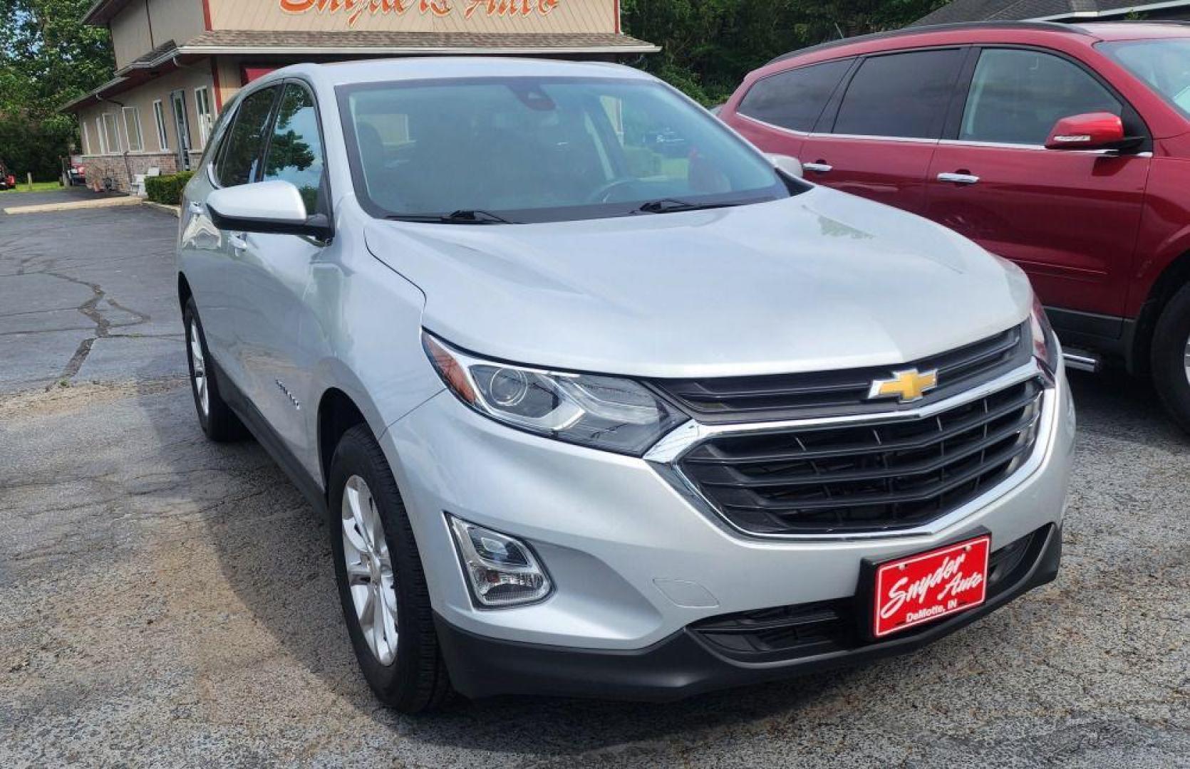 2020 SILVER CHEVROLET EQUINOX LT - AWD (2GNAXTEV5L6) with an 1.5L engine, Automatic transmission, located at 101 S. Halleck St., DeMotte, 46310, (219) 987-2922, 41.202343, -87.198189 - Photo#1