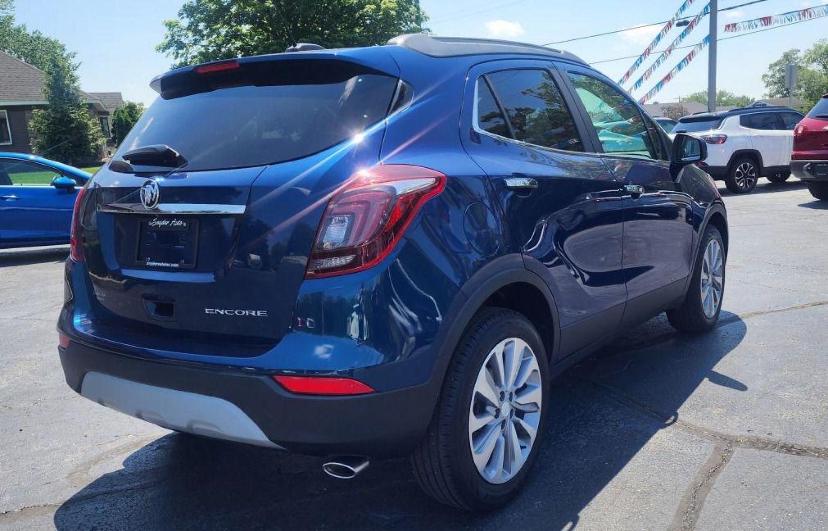 2020 BLUE BUICK ENCORE PREFERRED - FWD (KL4CJASB9LB) with an 1.4L engine, Automatic transmission, located at 101 S. Halleck St., DeMotte, 46310, (219) 987-2922, 41.202343, -87.198189 - Photo#2