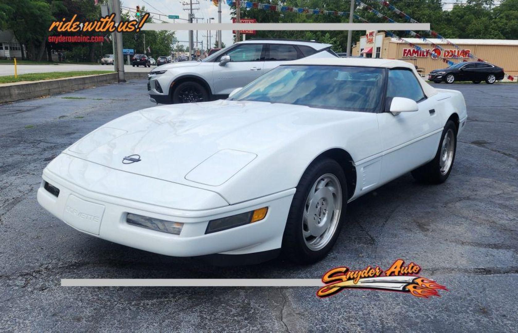 1996 WHITE CHEVROLET CORVETTE (1G1YY32P4T5) with an 5.7L engine, Automatic transmission, located at 101 S. Halleck St., DeMotte, 46310, (219) 987-2922, 41.202343, -87.198189 - Photo#0