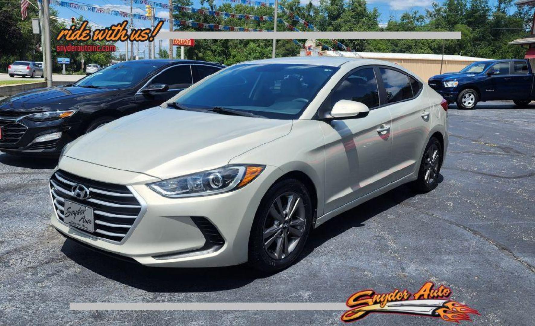 2017 TAN HYUNDAI ELANTRA SE - FWD (5NPD84LF3HH) with an 2.0L engine, Automatic transmission, located at 101 S. Halleck St., DeMotte, 46310, (219) 987-2922, 41.202343, -87.198189 - Photo#0