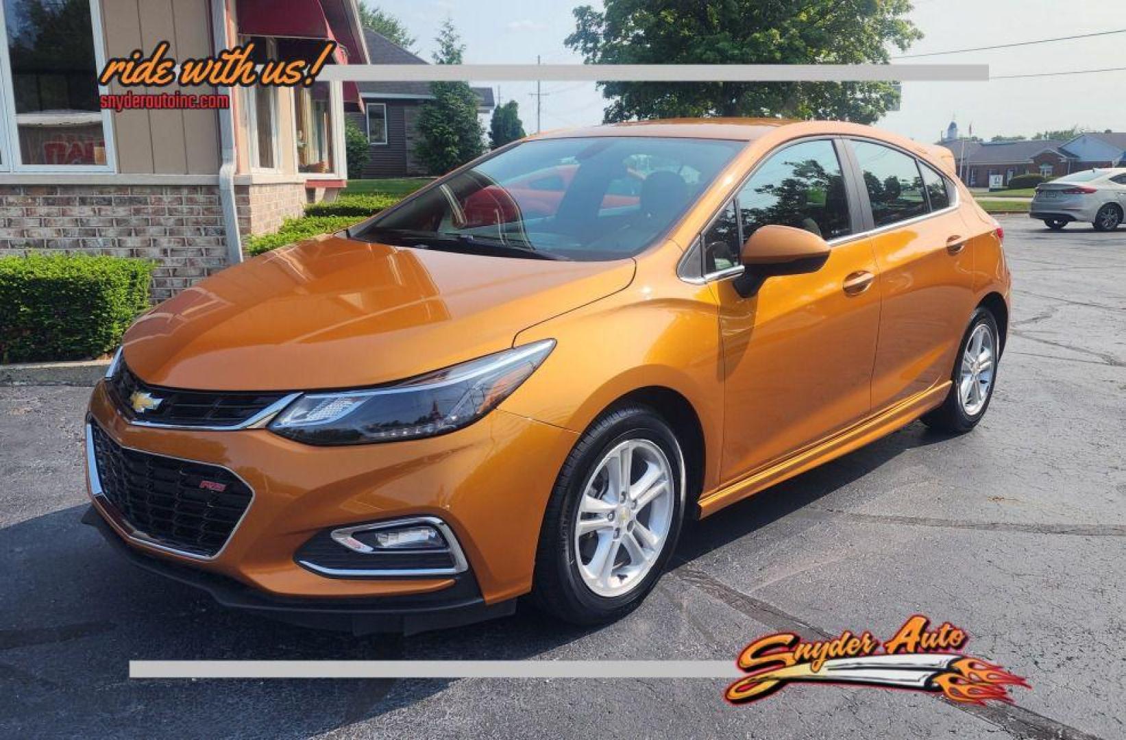 2017 ORANGE CHEVROLET CRUZE LT (3G1BE6SM4HS) with an 1.4L engine, Automatic transmission, located at 101 S. Halleck St., DeMotte, 46310, (219) 987-2922, 41.202343, -87.198189 - Photo#0