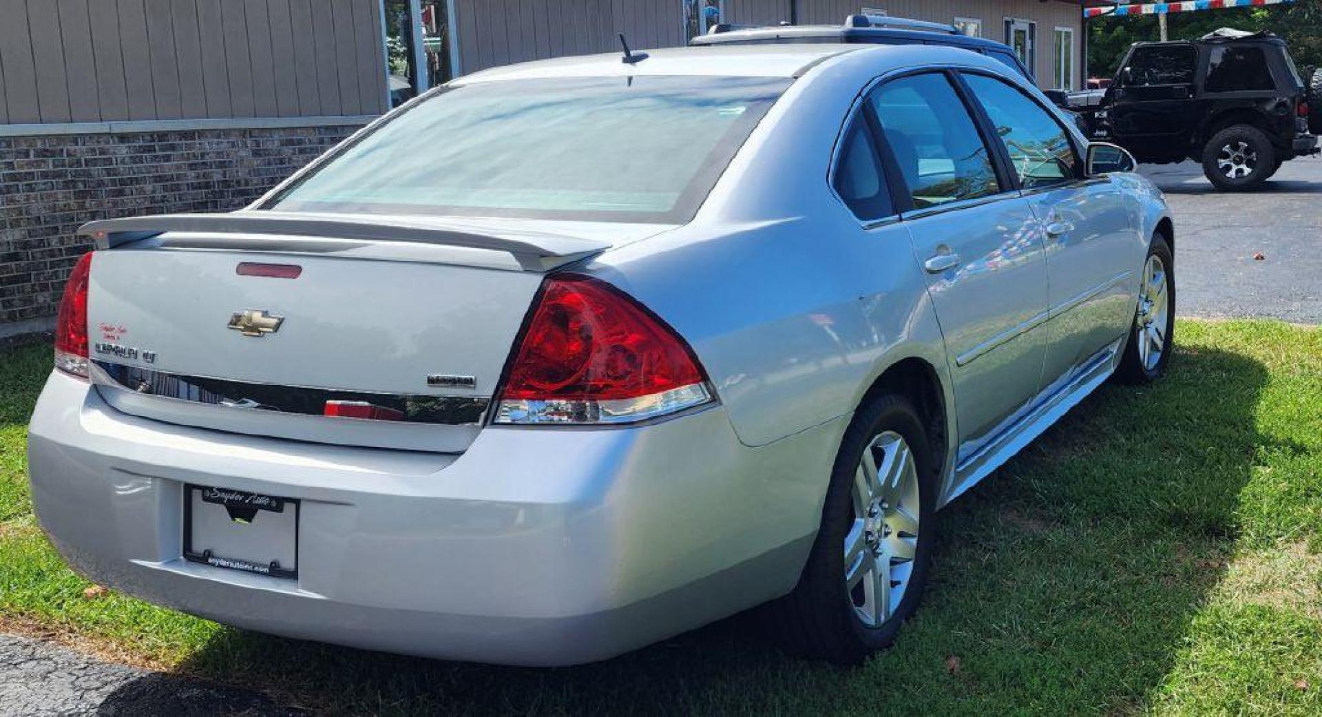 2011 SILVER CHEVROLET IMPALA LT (2G1WB5EK7B1) with an 3.5L engine, Automatic transmission, located at 101 S. Halleck St., DeMotte, 46310, (219) 987-2922, 41.202343, -87.198189 - Photo#2