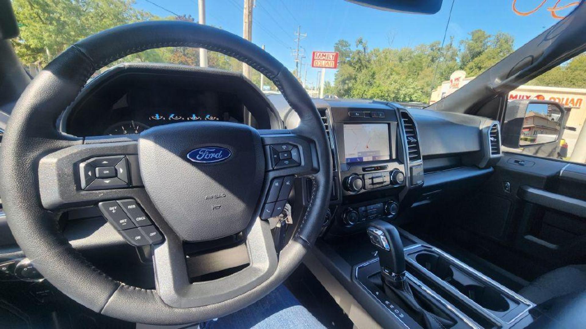 2020 WHITE FORD F150 - 4WD SUPERCREW (1FTEW1EP5LF) with an 2.7L engine, Automatic transmission, located at 101 S. Halleck St., DeMotte, 46310, (219) 987-2922, 41.202343, -87.198189 - Photo#9