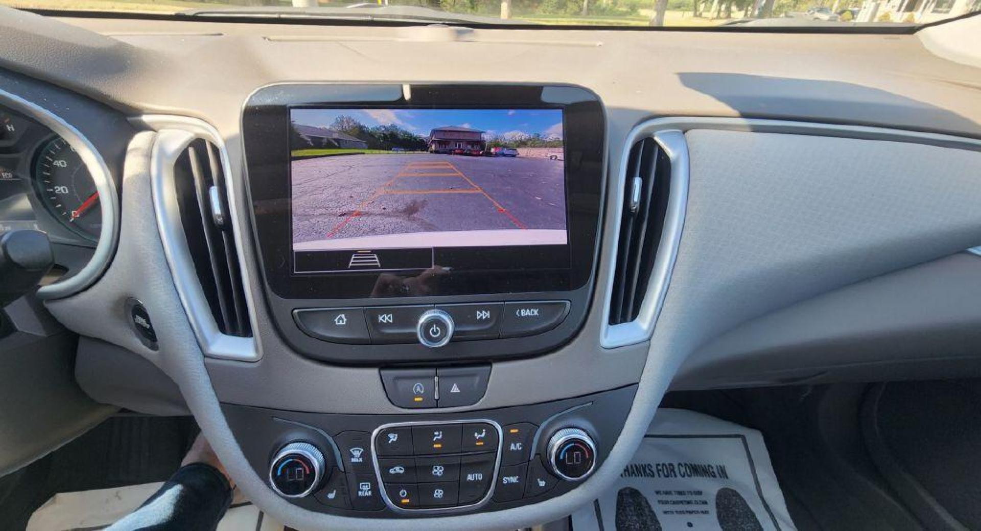 2023 WHITE CHEVROLET MALIBU LT - FWD (1G1ZD5ST4PF) with an 1.5L engine, Continuously Variable transmission, located at 101 S. Halleck St., DeMotte, 46310, (219) 987-2922, 41.202343, -87.198189 - Photo#12