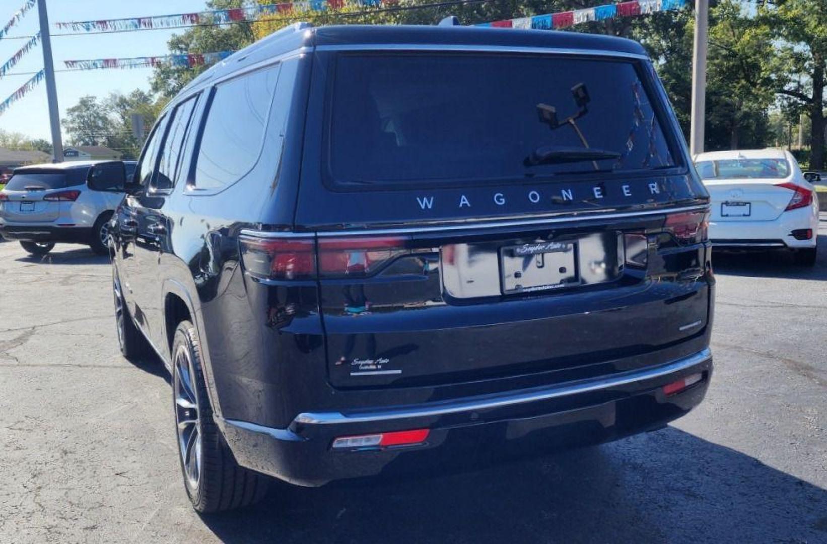 2023 BLACK JEEP WAGONEER SERIES III -4WD (1C4SJVDP6PS) with an 3.0L engine, Automatic transmission, located at 101 S. Halleck St., DeMotte, 46310, (219) 987-2922, 41.202343, -87.198189 - Photo#3