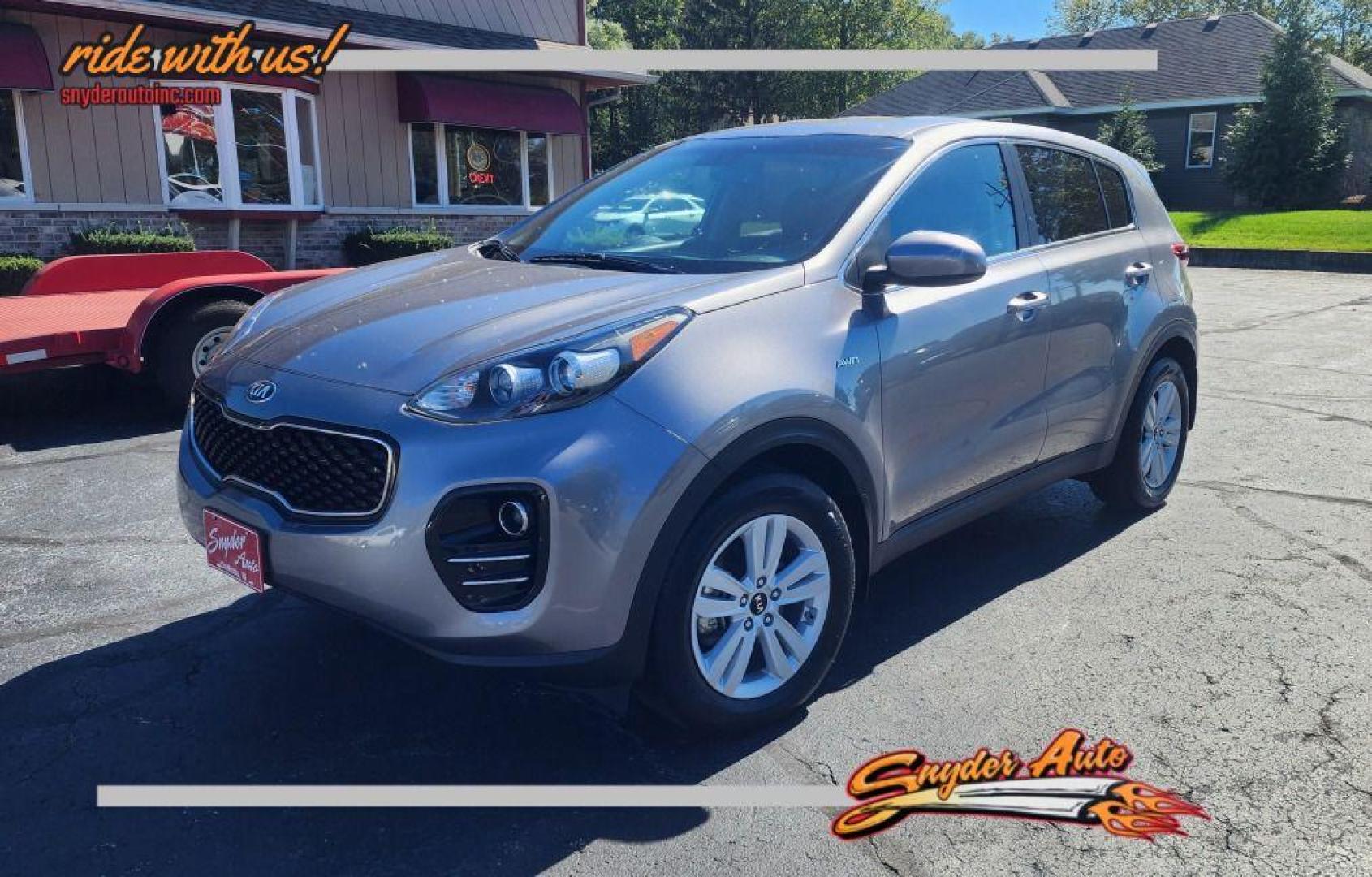 2018 SILVER KIA SPORTAGE LX - AWD (KNDPMCAC3J7) with an 2.4L engine, Automatic transmission, located at 101 S. Halleck St., DeMotte, 46310, (219) 987-2922, 41.202343, -87.198189 - Photo#0