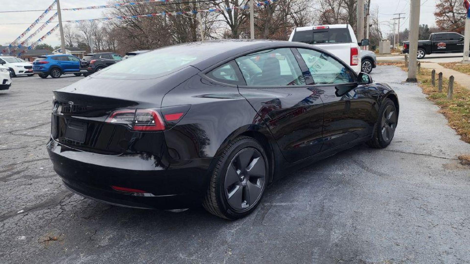 2021 BLACK TESLA MODEL 3 (5YJ3E1EA2MF) , Continuously Variable transmission, located at 101 S. Halleck St., DeMotte, 46310, (219) 987-2922, 41.202343, -87.198189 - Photo#2