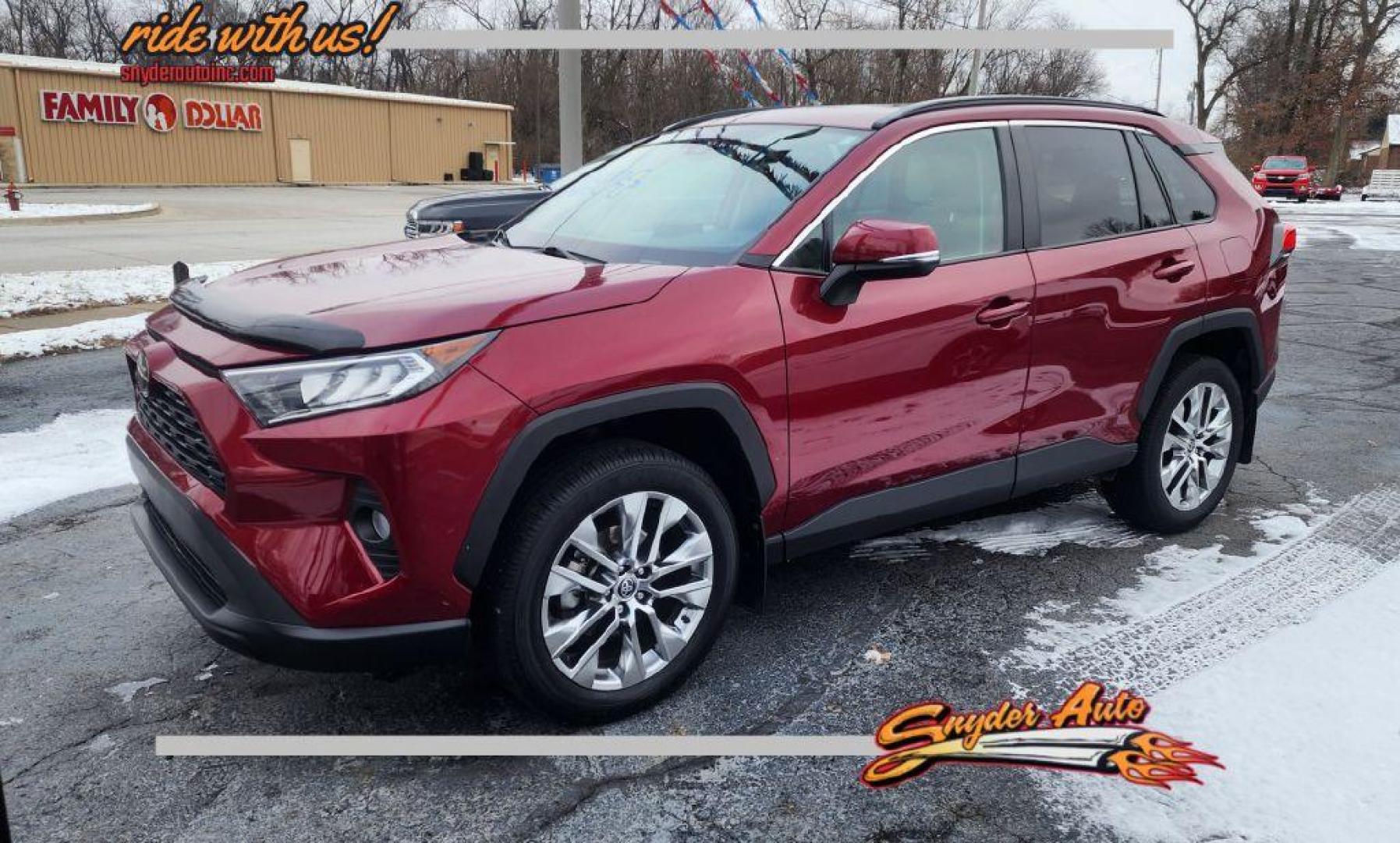 2021 BURGUN TOYOTA RAV4 XLE PREMIUM - AWD (2T3A1RFV6MW) with an 2.5L engine, Automatic transmission, located at 101 S. Halleck St., DeMotte, 46310, (219) 987-2922, 41.202343, -87.198189 - Photo#0